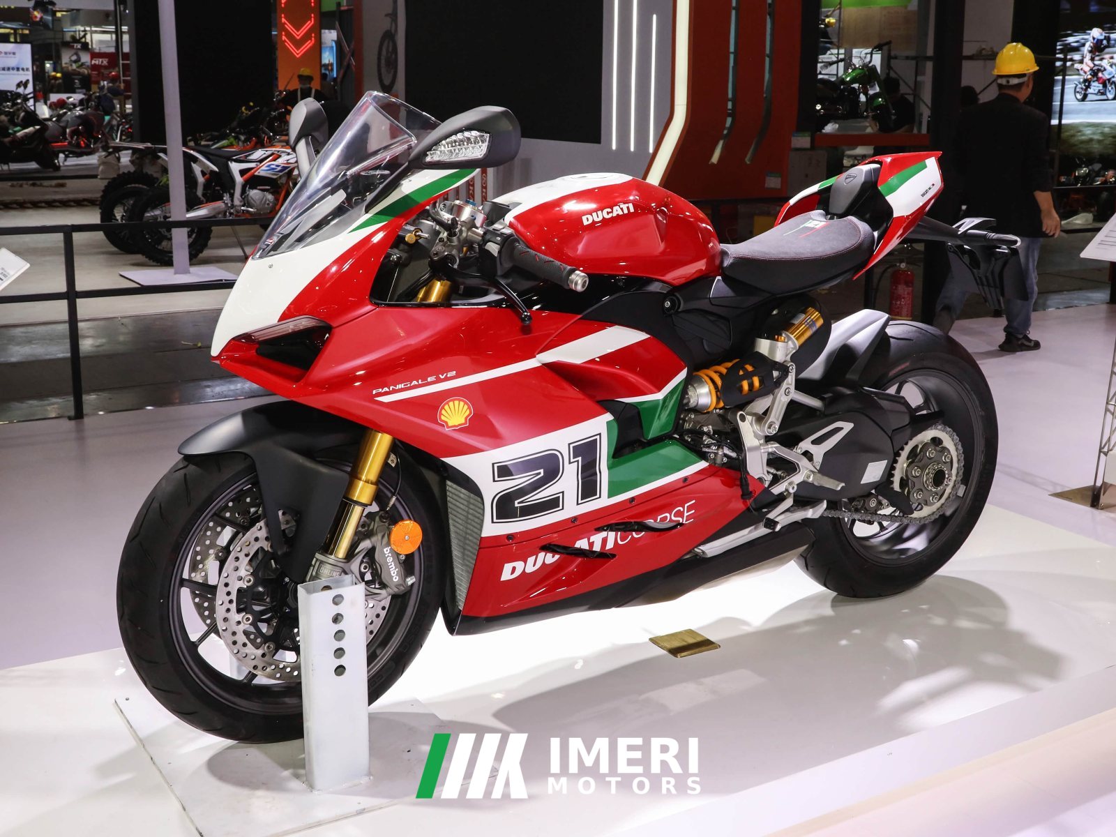 2025 Ducati Panigale V2 900 cc