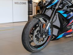 BMW M 1000 R - фото 10