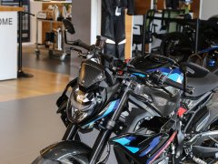 BMW M 1000 R - фото 9