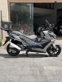 SYM Cruisym400 - фото 1