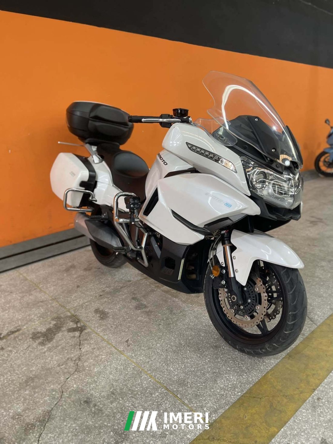 CFMOTO 650TR-G - мотоцикл из Китая