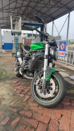 Benelli 752S 750 cc - фото 3