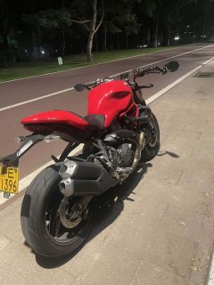 Ducati Monster 821 - фото 4