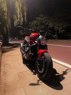 Ducati Monster 821 - фото 6