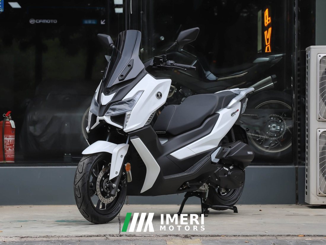 Voge SR150GT - мотоцикл из Китая