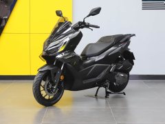 Voge SR150R - фото 1