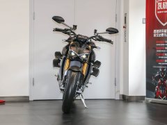 Ducati Street Fighter V4 1100 cc - фото 11