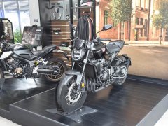 Honda CB1000R - фото 1