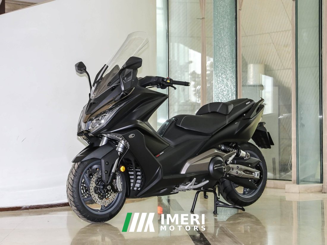 KYMCO AK550 - мотоцикл из Китая