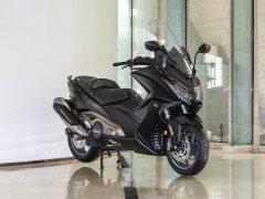 KYMCO AK550 - фото 3