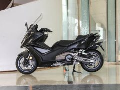 KYMCO AK550 - фото 4