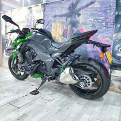 Kawasaki Z1000 - фото 3
