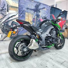 Kawasaki Z1000 - фото 7