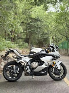 CFMOTO 750SR-S - фото 2