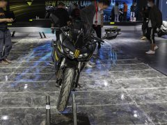 Voge 250RR - фото 11
