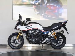 Honda CB1300 Super Four - фото 4