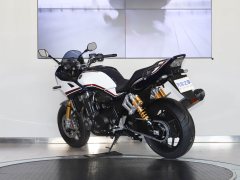 Honda CB1300 Super Four - фото 5
