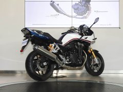 Honda CB1300 Super Four - фото 7