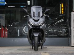 KYMCO ST250 - фото 11