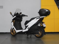 KYMCO ST250 - фото 5