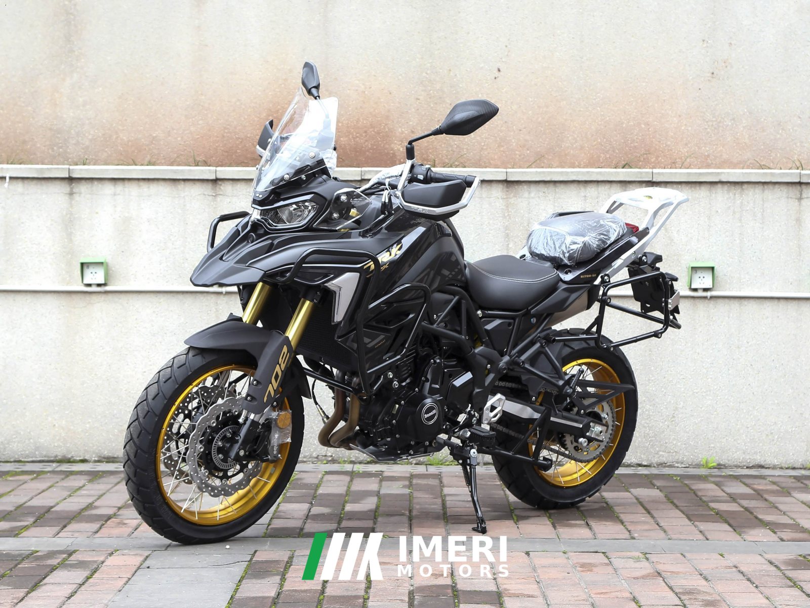 2025 Benelli TRK702 700 cc