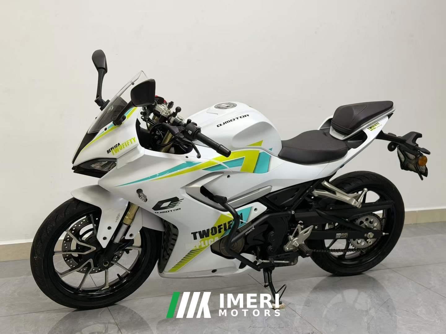 2022 QJMOTOR 250