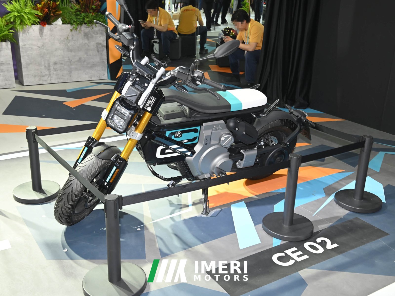 2024 BMW CE-02