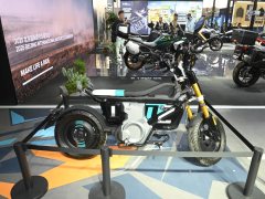 BMW CE-02 - фото 4