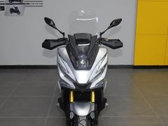 KYMCO X350 - фото 10