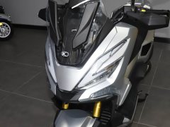 KYMCO X350 - фото 11