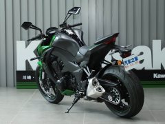 Kawasaki Z1000 - фото 6