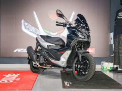 Aprilia SR GT 200 - фото 3