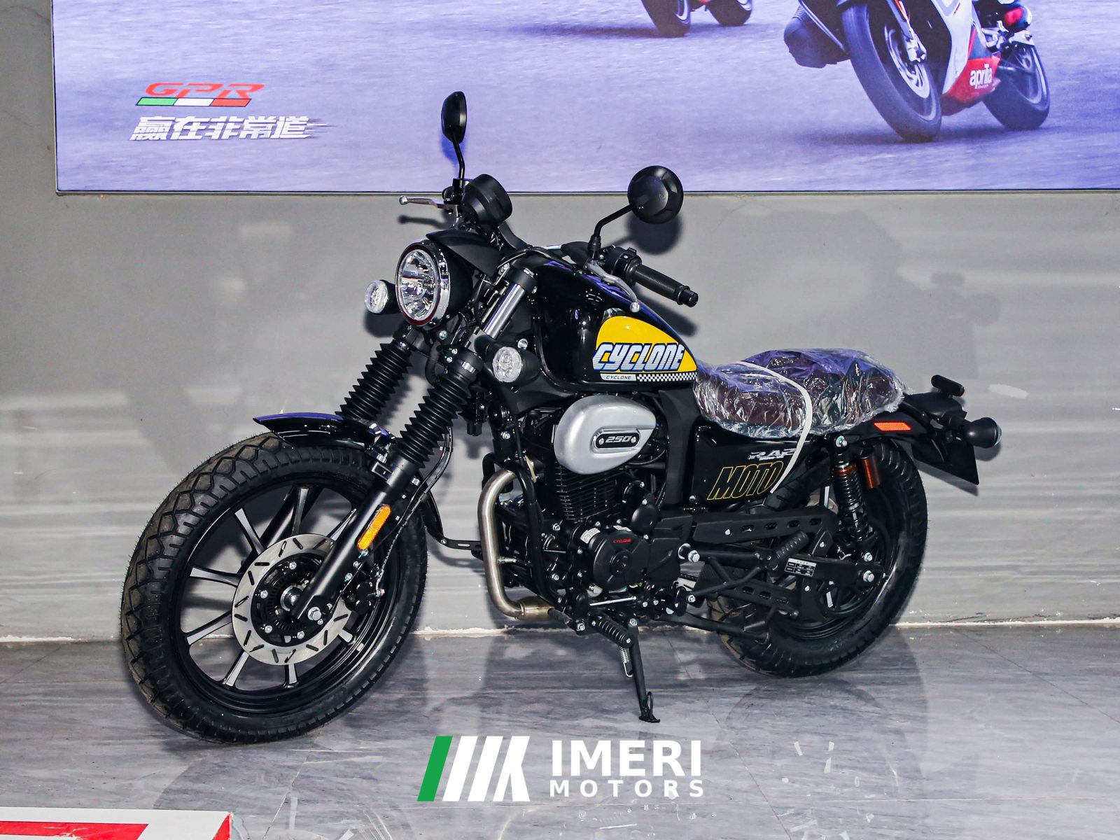 2025 Cyclone RA2 250 cc