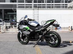 Kawasaki Ninja e-1 - фото 5