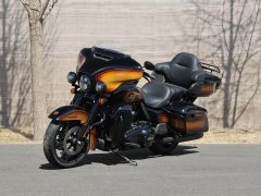 Harley-Davidson Limited 1868 cc - фото 1