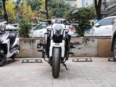 Benelli TNT600i - фото 11