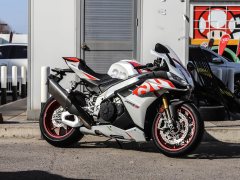 Aprilia RSV4 1100 cc - фото 3