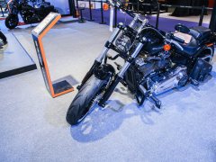 Harley-Davidson Breakout 1920 cc - фото 10