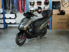 Jinan Suzuki UE125T - фото 1