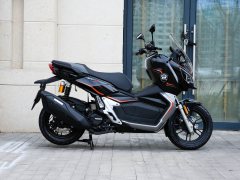 QJMOTOR 250ADV - фото 8
