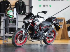 Kawasaki Z650 - фото 1