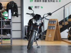 Kawasaki Z650 - фото 2