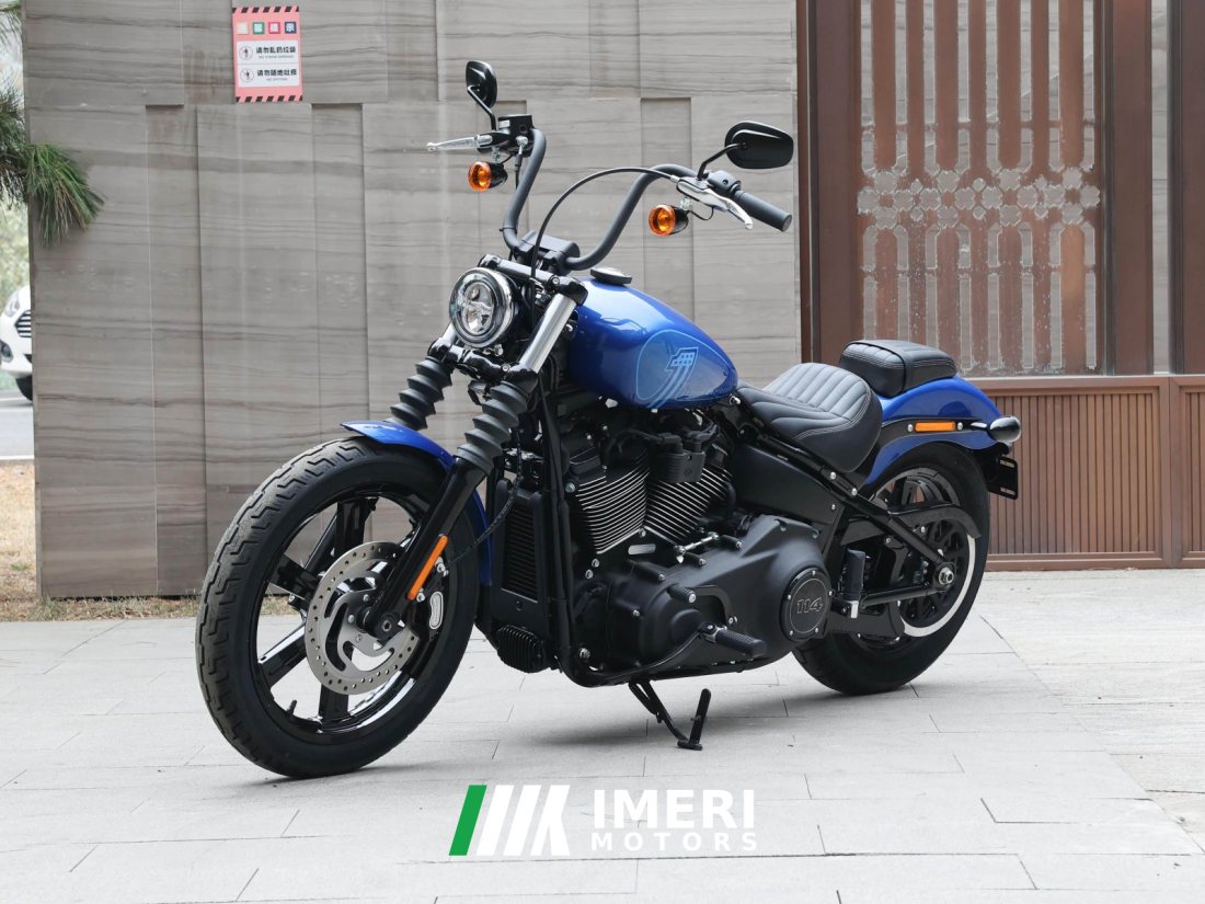 Harley-Davidson Street Bob 1870 cc - мотоцикл из Китая