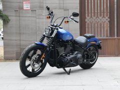 Harley-Davidson Street Bob 1870 cc - фото 1