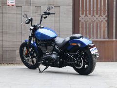 Harley-Davidson Street Bob 1870 cc - фото 5