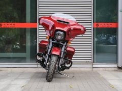 Harley-Davidson Street Glide 1923 cc - фото 11