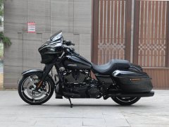 Harley-Davidson Street Glide 1923 cc - фото 4