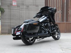 Harley-Davidson Street Glide 1923 cc - фото 7