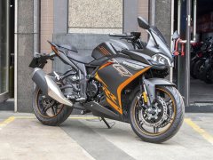 Voge 300RR - фото 11