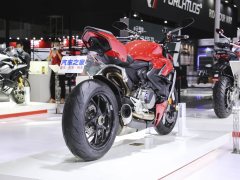 Ducati Street Fighter V2 950 cc - фото 8